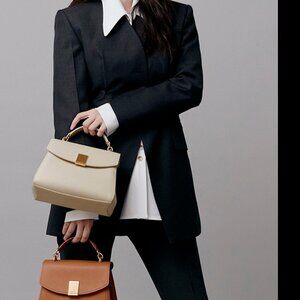 COURONNE Korean Kalmia Cream Tote Bag